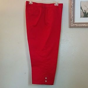 Red Capri pant